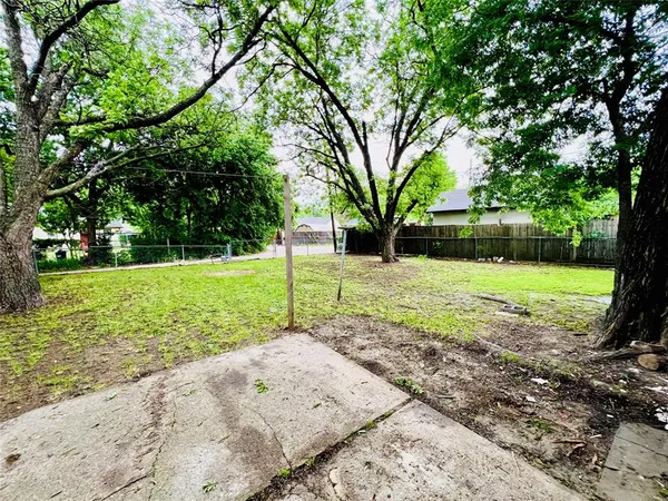 $1,970 | 11220 Visalia Drive, Dallas, TX 75228