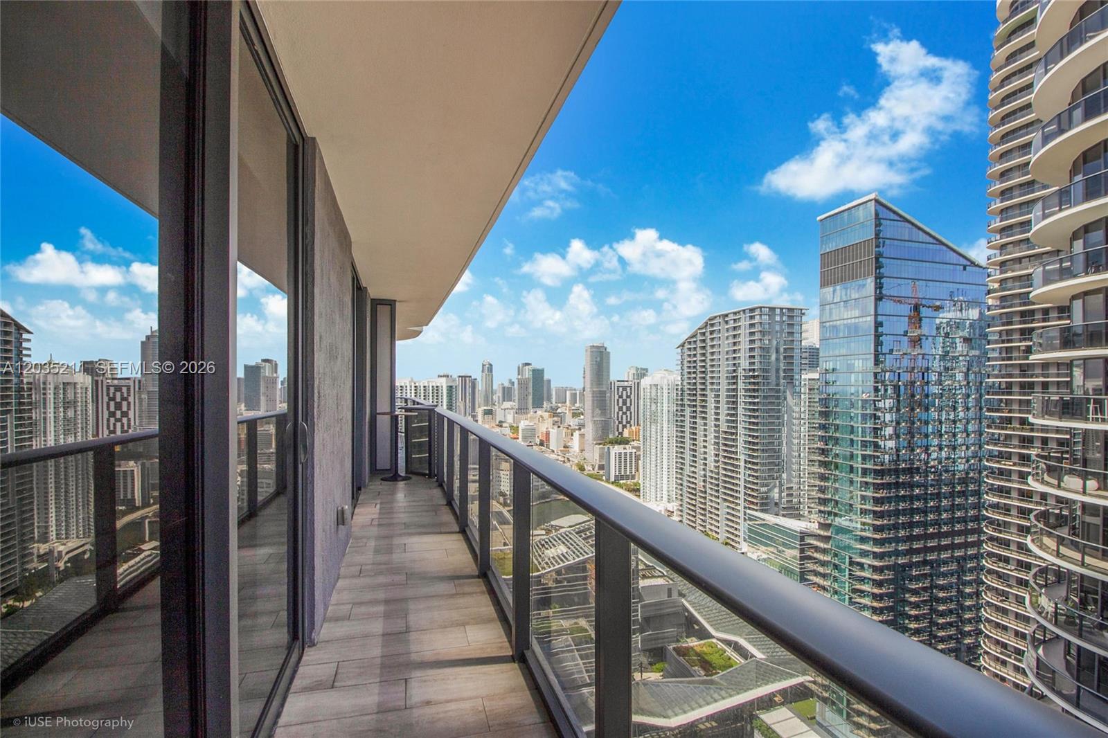 55 Southwest 9th Street, Unit 3802 Miami, FL 33130 - Photo 12 of 13