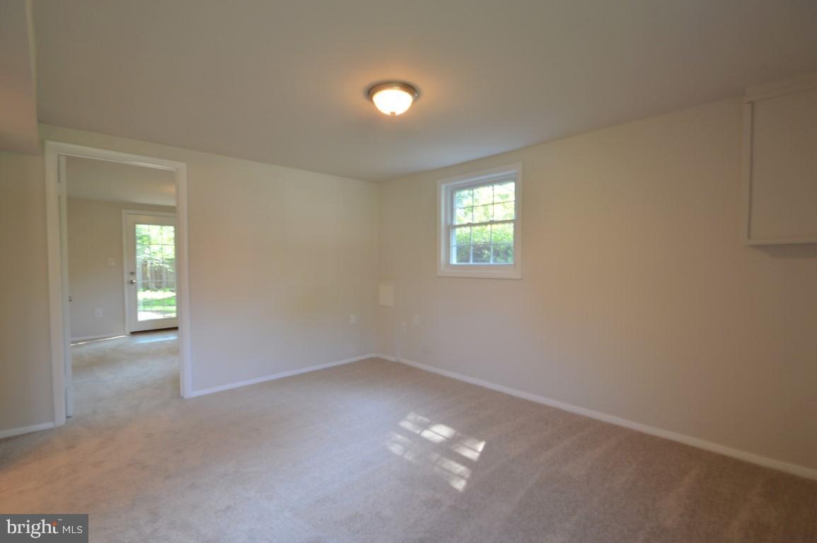 5507 Gardner Place Springfield, VA 22151 - Photo 14 of 24 Lower Level Bedroom