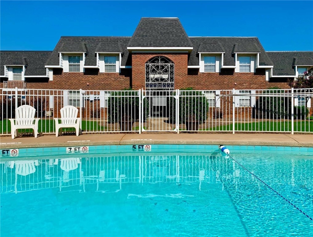 Pool and Courtyard with A Building