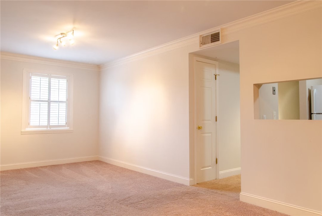 4115 Liberty Highway Anderson, SC 29621 - Photo 27 of 34 Typical Upstairs Carpeted Unit Great Room