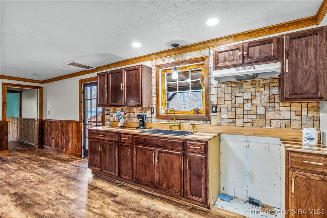 4665 South Mt Zion Church Road Pekin, IN 47165 - Photo 8 of 32