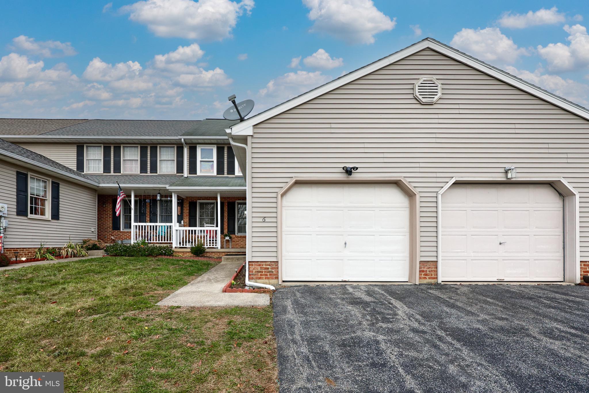 6 Greythorne Road Lancaster, PA 17603 - Photo 1 of 38 Gallery Image 1