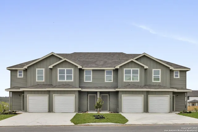 $1,350 | 129 Marigold Place, San Antonio, TX 78253