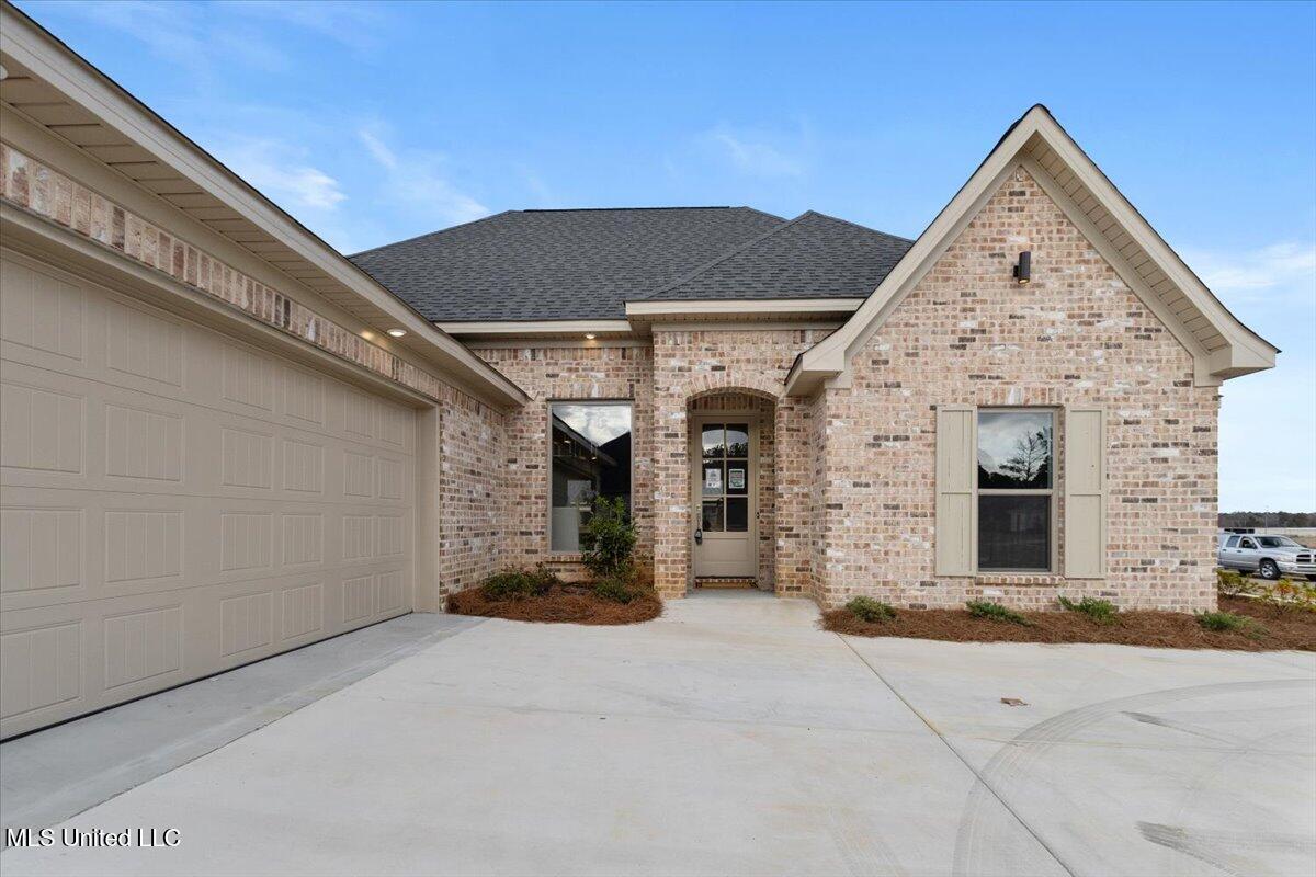 917 Brunswick Court Flowood, MS 39232 - Photo 4 of 38 04-MI6A4976