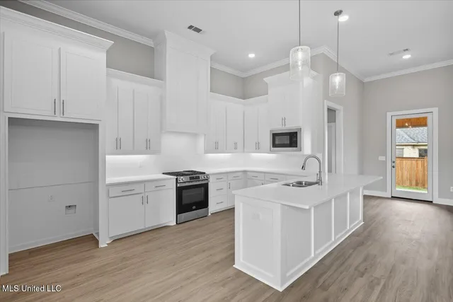 $409,900 | 917 Brunswick Court, Flowood, MS 39232