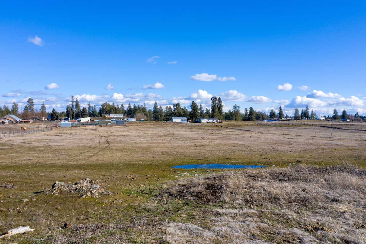 4328 South Abbott Road Spokane, WA 99224 - Photo 5 of 17