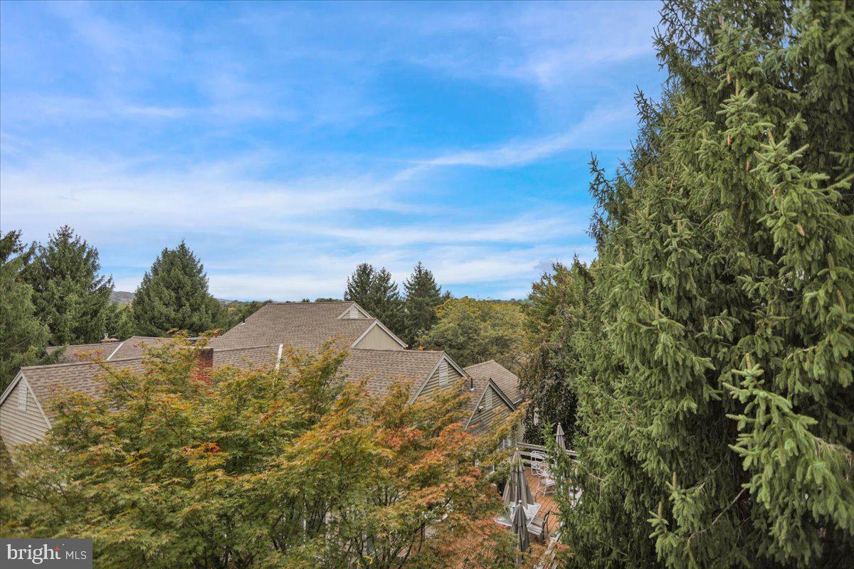 2035 Meadow Glen Reading, PA 19610 - Photo 28 of 29