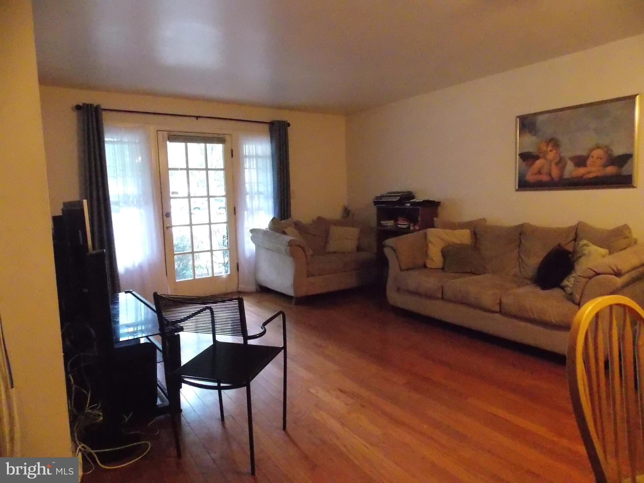 5901 Kingsford Road, Unit 436 Springfield, VA 22152 - Photo 6 of 22 With access to patio