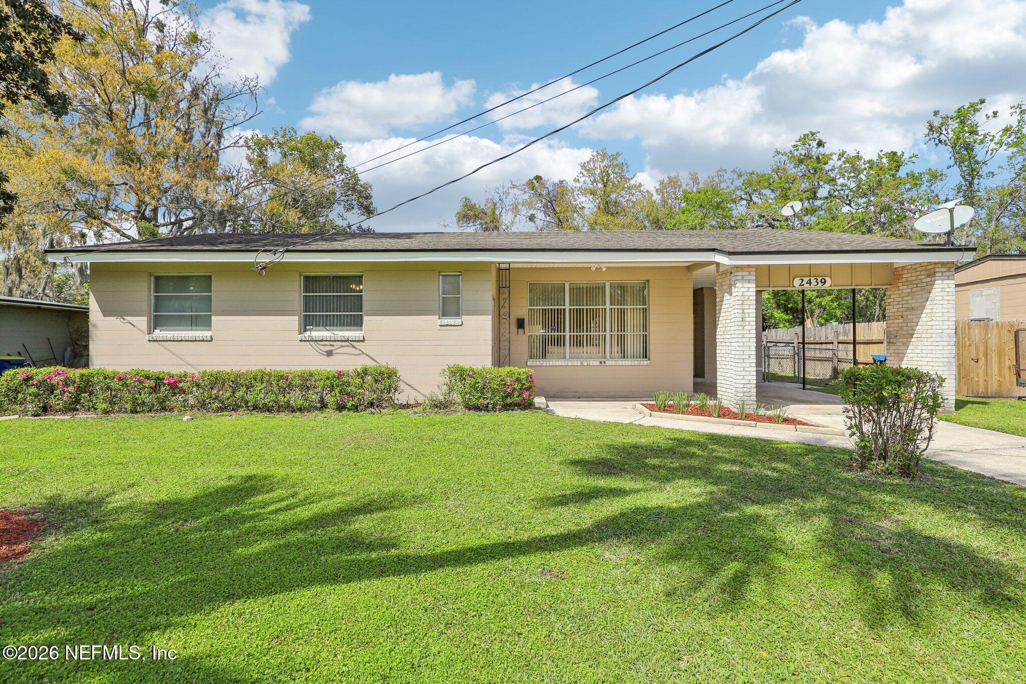 2439 Gayland Road Jacksonville, FL 32218 - Photo 3 of 40 Front View