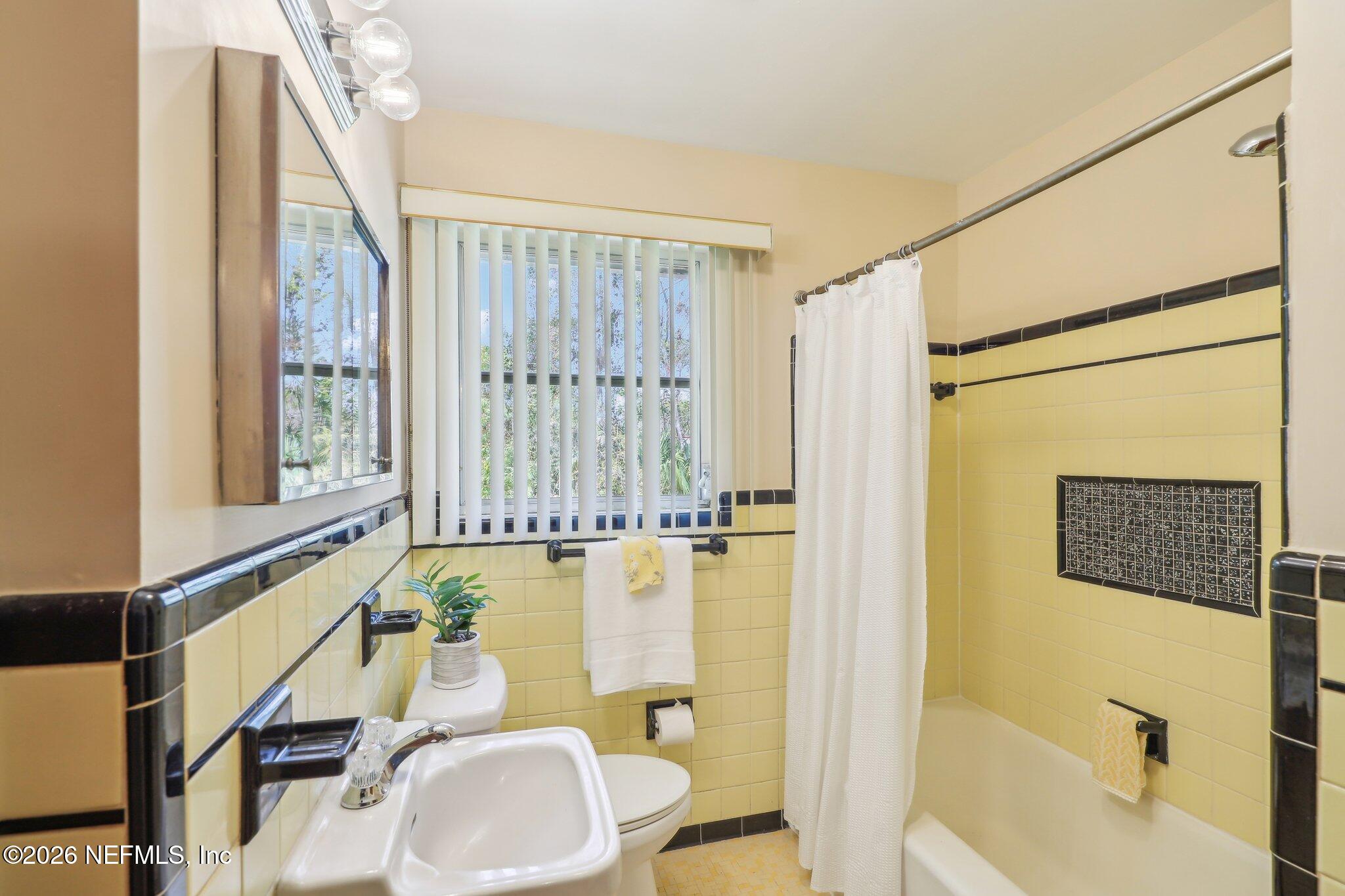 2439 Gayland Road Jacksonville, FL 32218 - Photo 31 of 40 23-web-or-mls-Gayland Rd-023