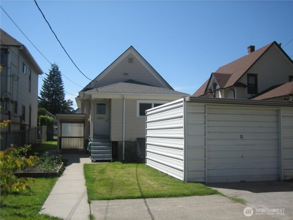 2219 Rockefeller Avenue, Unit A Everett, WA 98201 - Photo 11 of 11