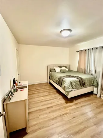 $379,000 | 1250 East 3rd Street, Unit 8, Long Beach, CA 90802