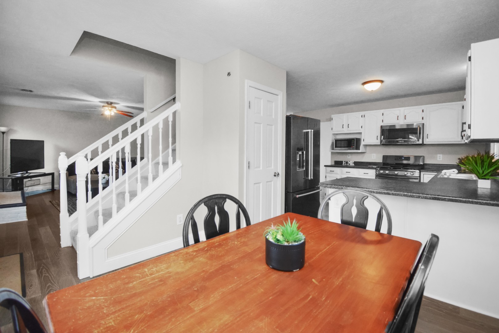 14 Hayloft Road Bloomington, IL 61704 - Photo 14 of 41 Gallery Image 14