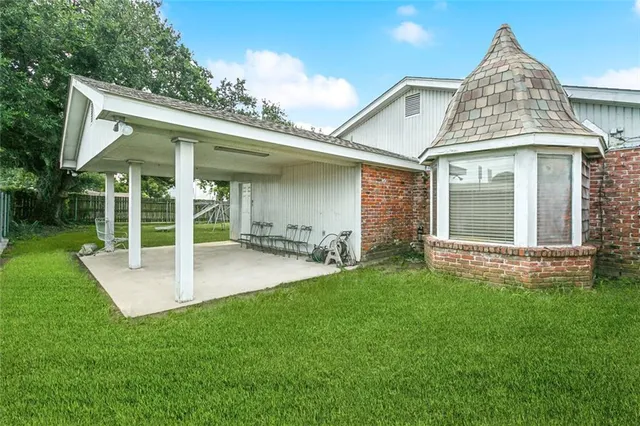 $280,000 | 537 Beverly Garden Drive, Metairie, LA 70001