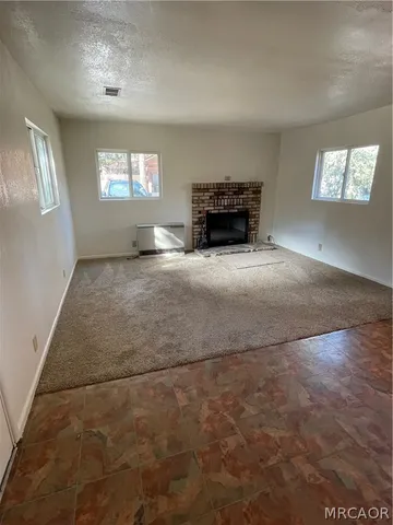 $1,800 | 177 Cedar Lane, Sugarloaf, CA 92386