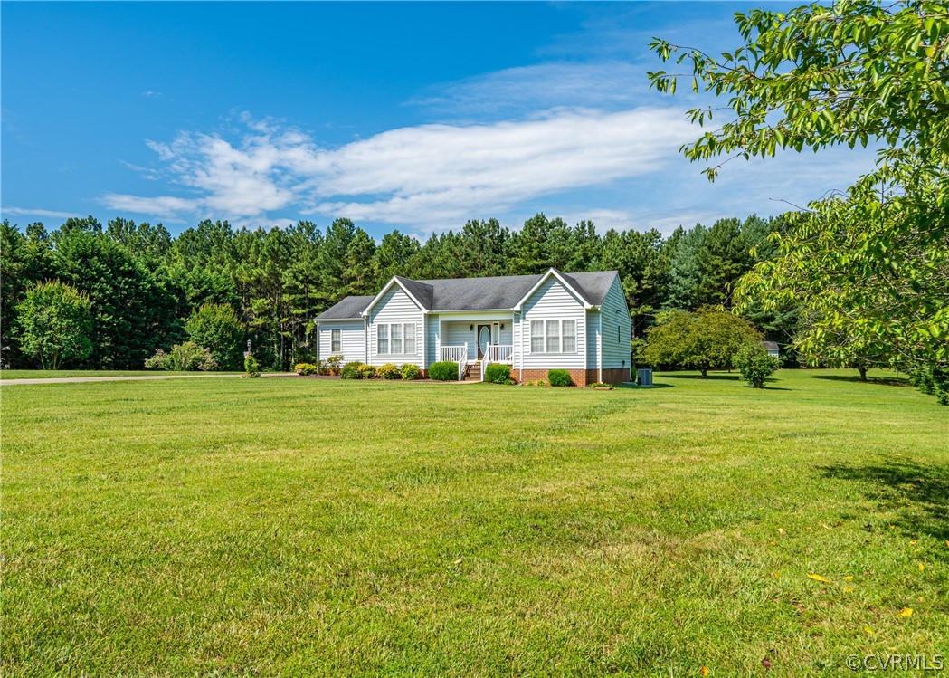 1507 Walkers Ridge Road Powhatan, VA 23139 - Photo 3 of 42 Gallery Image 3