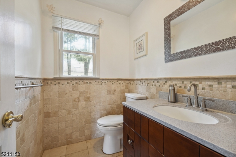 50 Kahl Road East Hanover, NJ 07936 - Photo 12 of 24