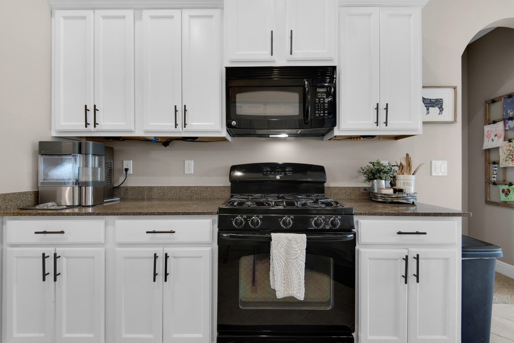 148 Concert Court Freeport, FL 32439 - Photo 15 of 40 148 Concert Court)20220303_055