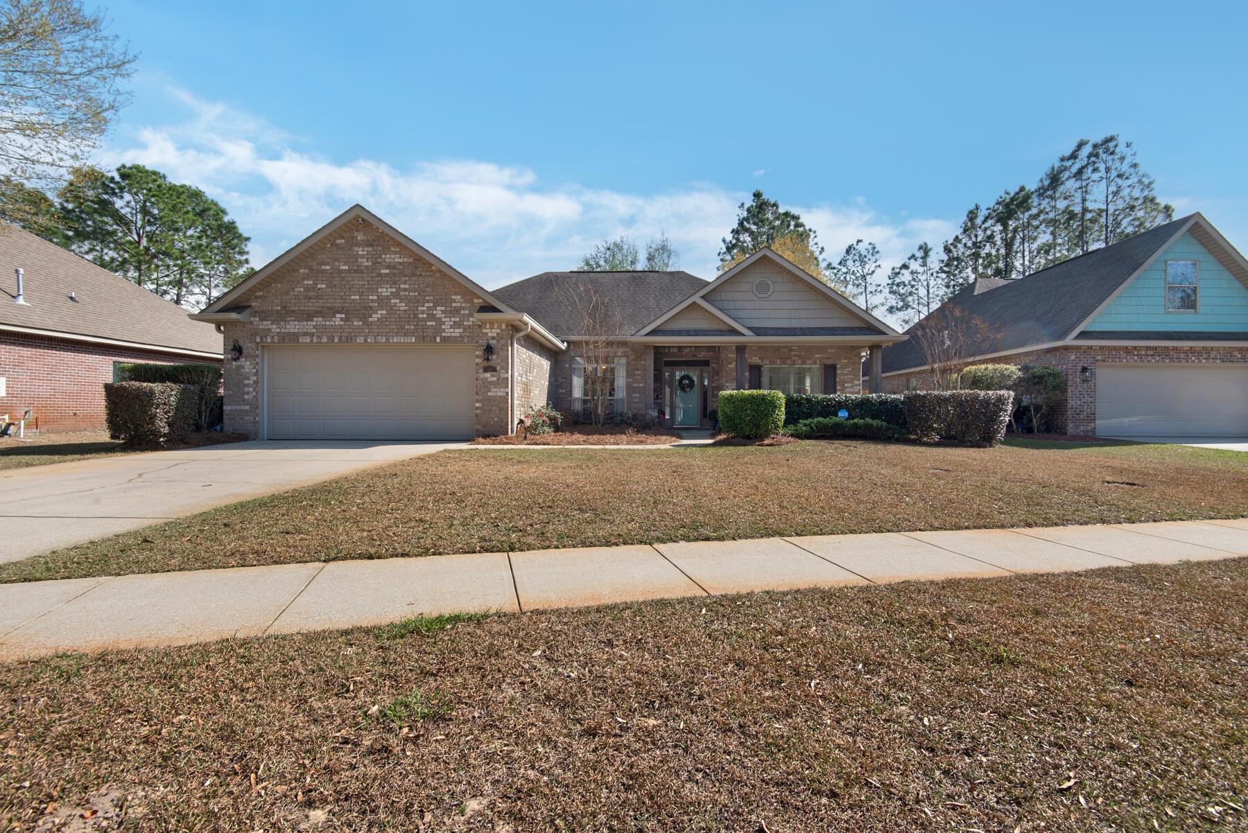 148 Concert Court Freeport, FL 32439 - Photo 2 of 40 148 Concert Court)20220303_003