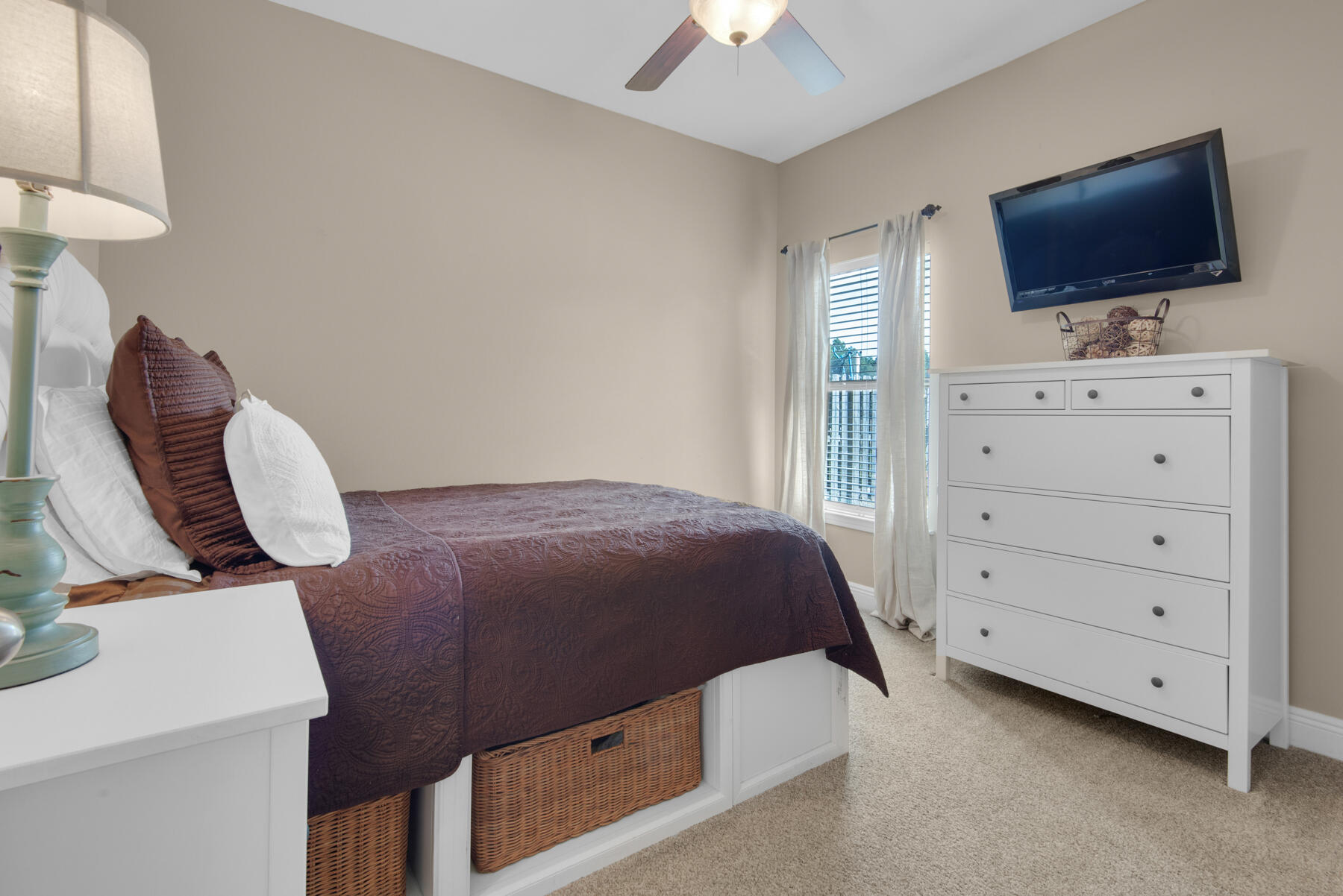 148 Concert Court Freeport, FL 32439 - Photo 26 of 40 148 Concert Court)20220303_096