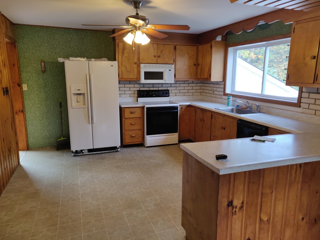 215 Garfield Road Athol, MA 01331 - Photo 4 of 13 Gallery Image 4