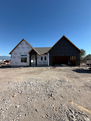 657 South 1600th Street West Provo, UT 84601 - Photo 2 of 4