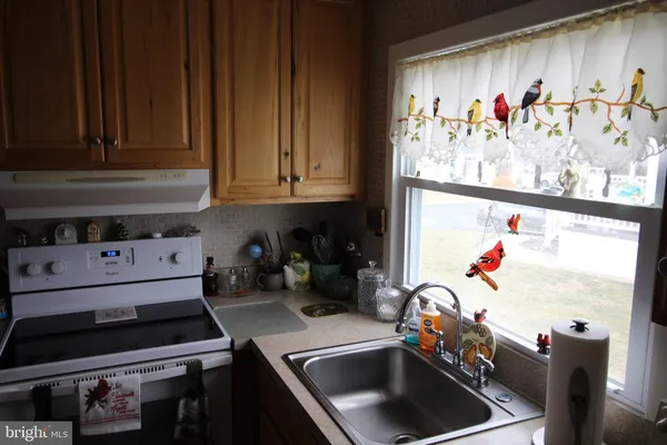 $150,000 | 398 Clear Creek Court, North Wales, PA 19454
