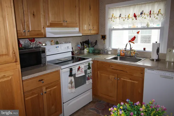 $150,000 | 398 Clear Creek Court, North Wales, PA 19454