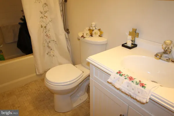 $150,000 | 398 Clear Creek Court, North Wales, PA 19454