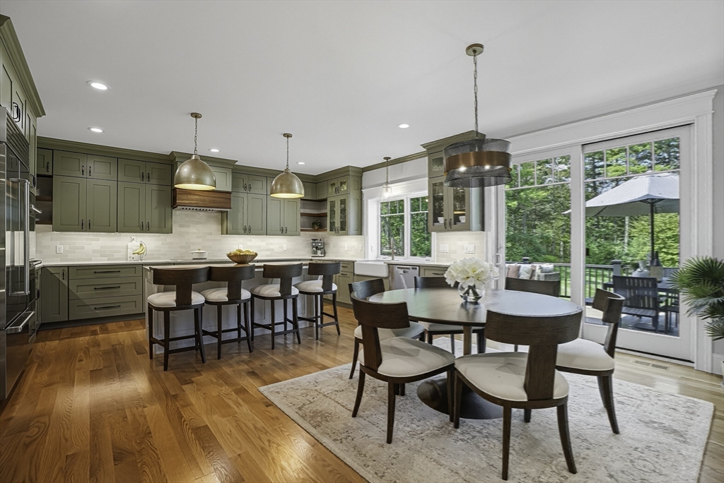 2 Whisper Way Hopkinton, MA 01748 - Photo 11 of 42