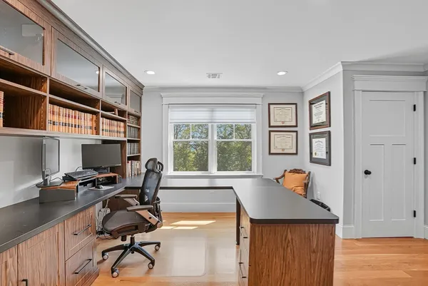 $2,749,900 | 2 Whisper Way, Hopkinton, MA 01748