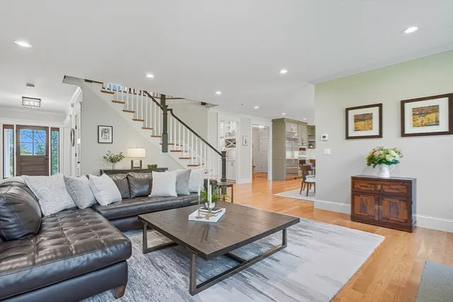 $2,749,900 | 2 Whisper Way, Hopkinton, MA 01748