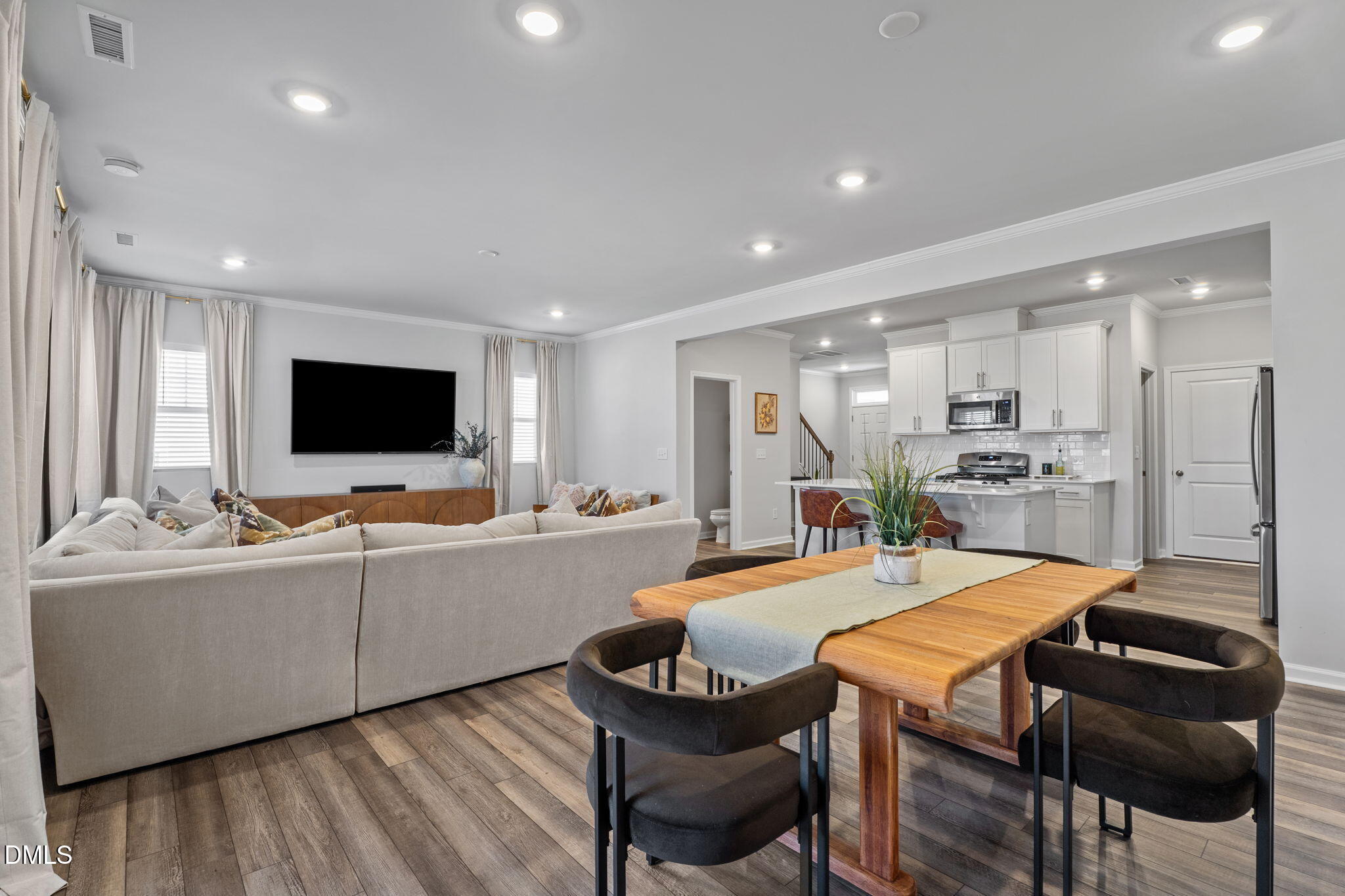 195 Aster Bloom Lane Raleigh, NC 27610 - Photo 13 of 34 36-web-or-mls-DSC08437