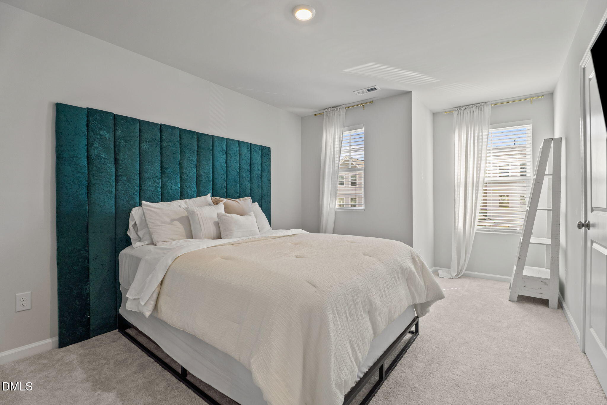 195 Aster Bloom Lane Raleigh, NC 27610 - Photo 22 of 34 52-web-or-mls-DSC08503