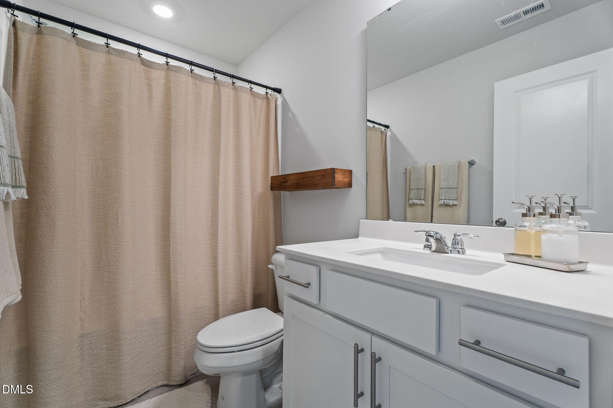 195 Aster Bloom Lane Raleigh, NC 27610 - Photo 24 of 34 56-web-or-mls-DSC08515