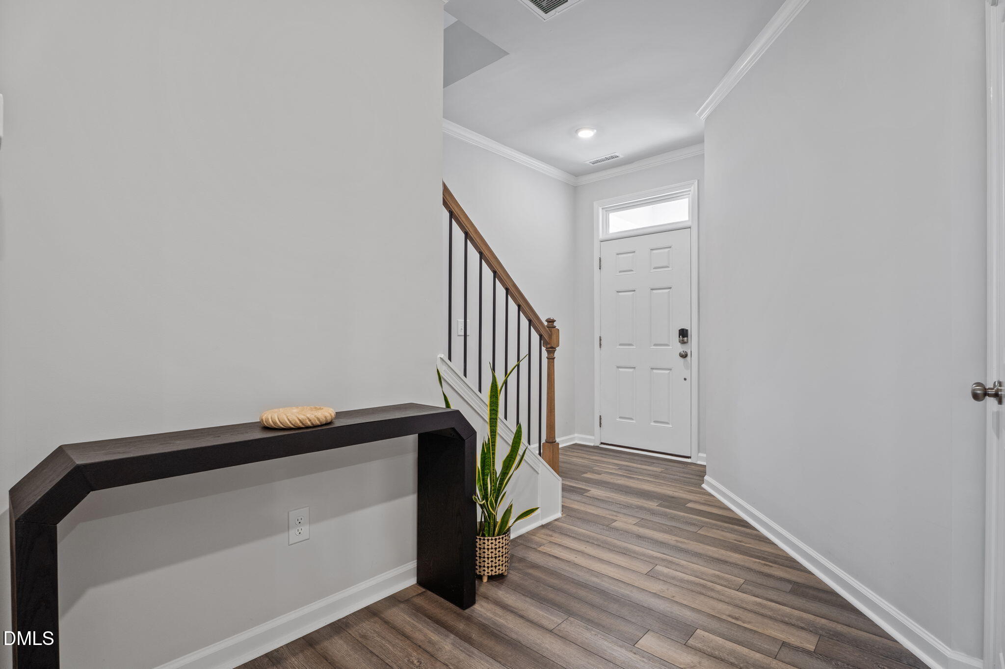 195 Aster Bloom Lane Raleigh, NC 27610 - Photo 7 of 34 30-web-or-mls-DSC08413