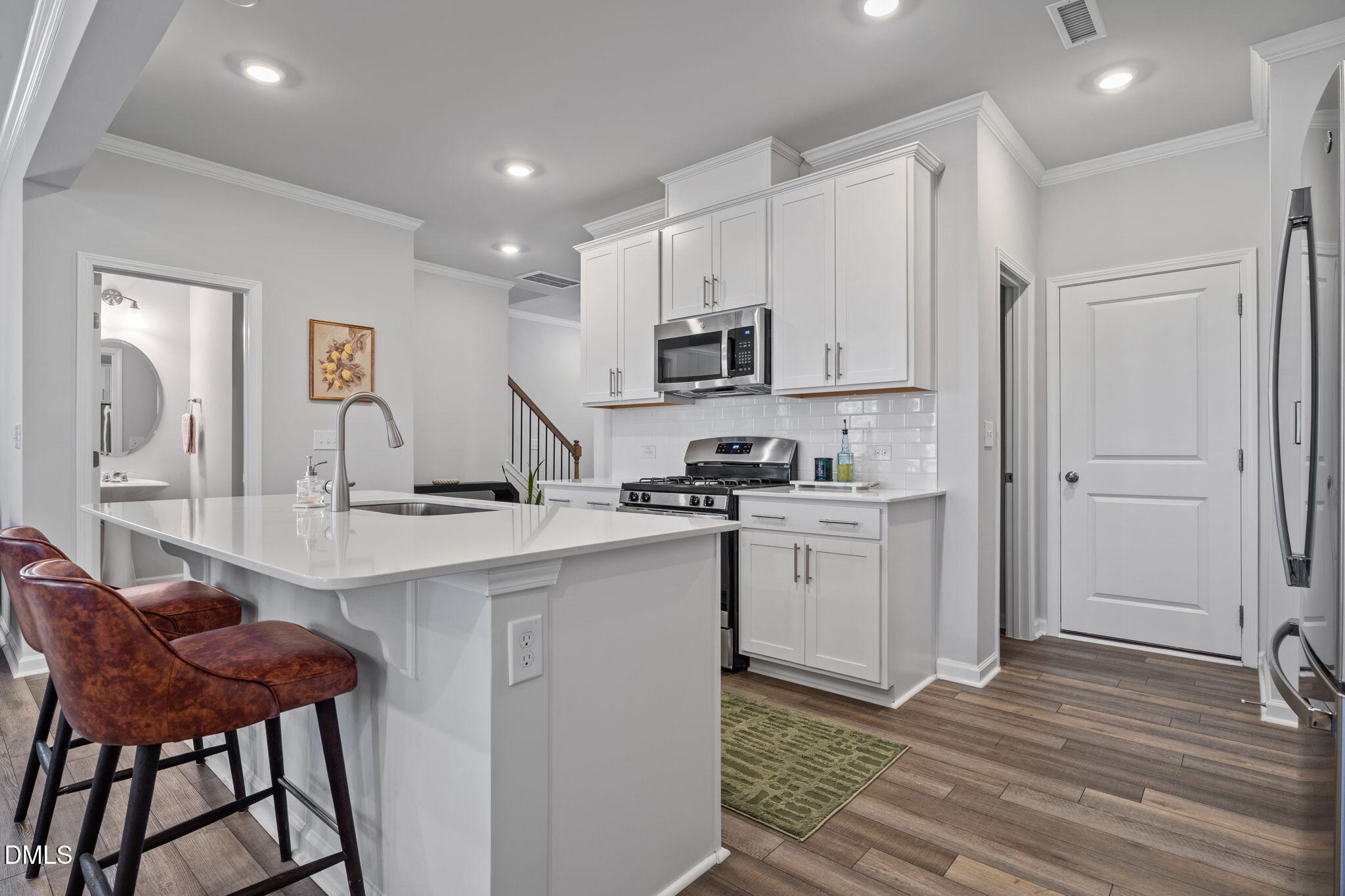 195 Aster Bloom Lane Raleigh, NC 27610 - Photo 10 of 34 33-web-or-mls-DSC08425