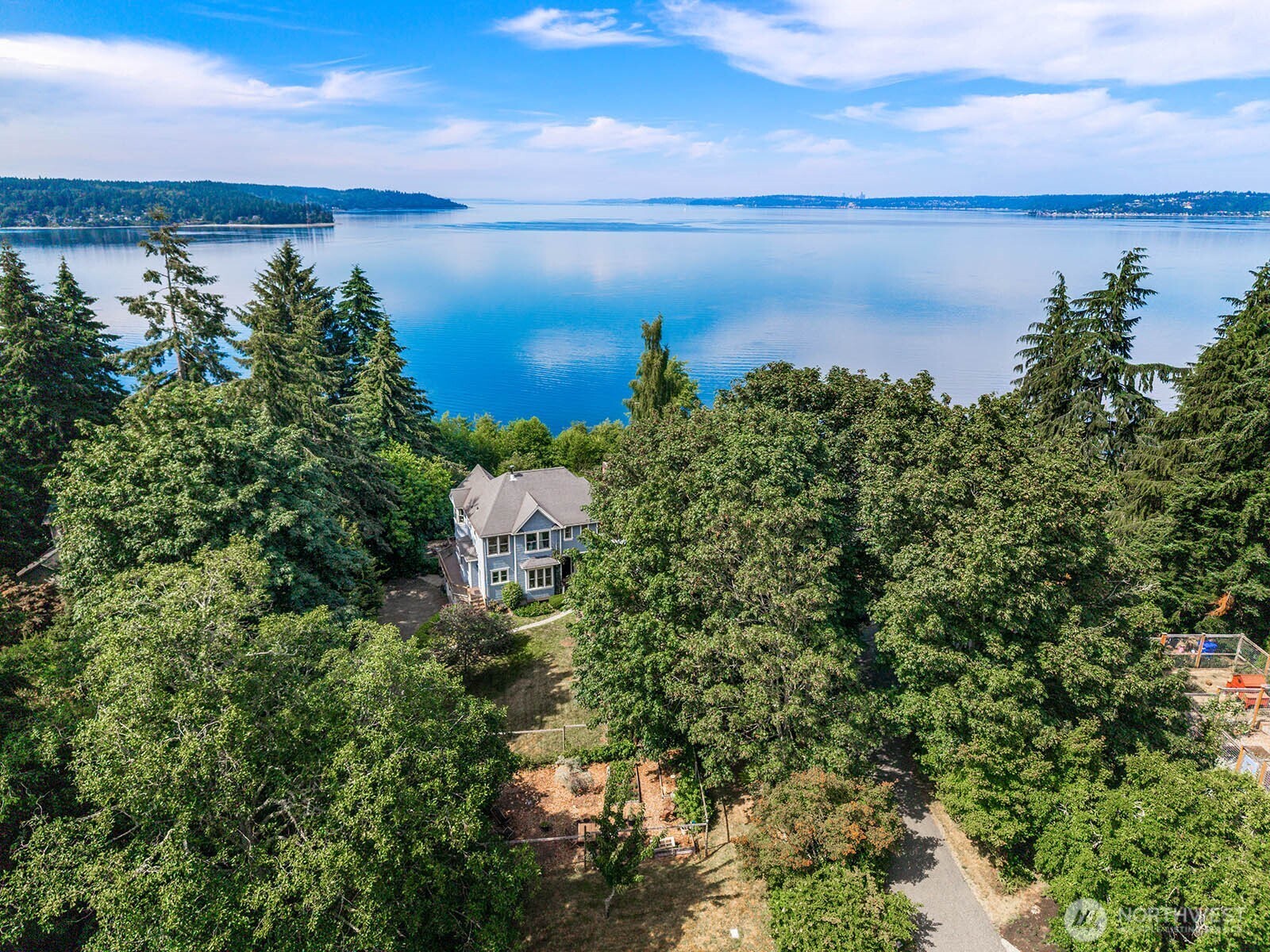 6838 Southwest Maury Park Road Vashon, WA 98070 - Photo 38 of 39