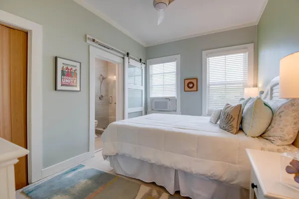 $525,000 | 1500 Seminary Street, Unit 2D, Key West, FL 33040