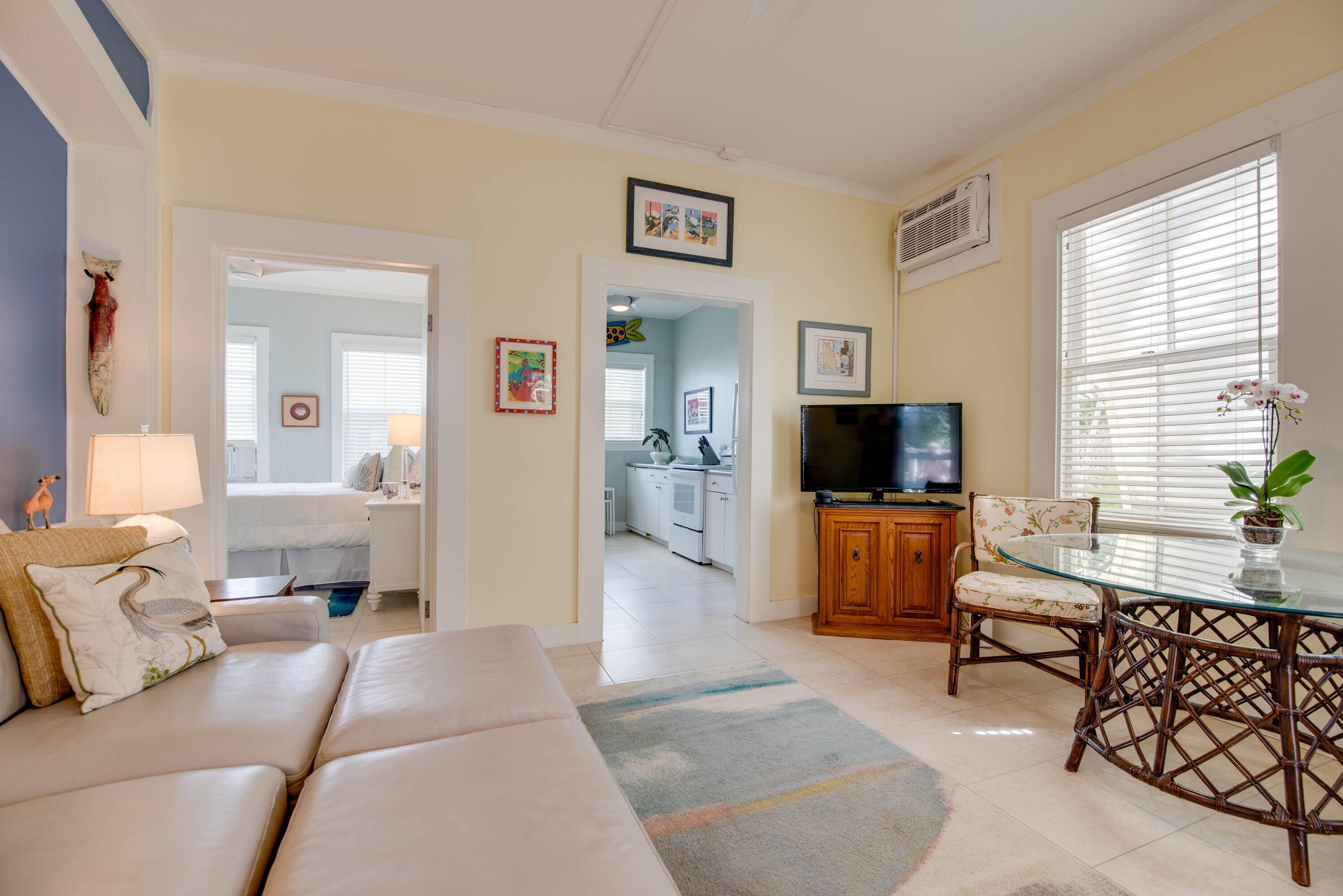 1500 Seminary Street, Unit 2D Key West, FL 33040 - Photo 10 of 20 008-1500SeminaryStreet-KeyWest-FL-33040-