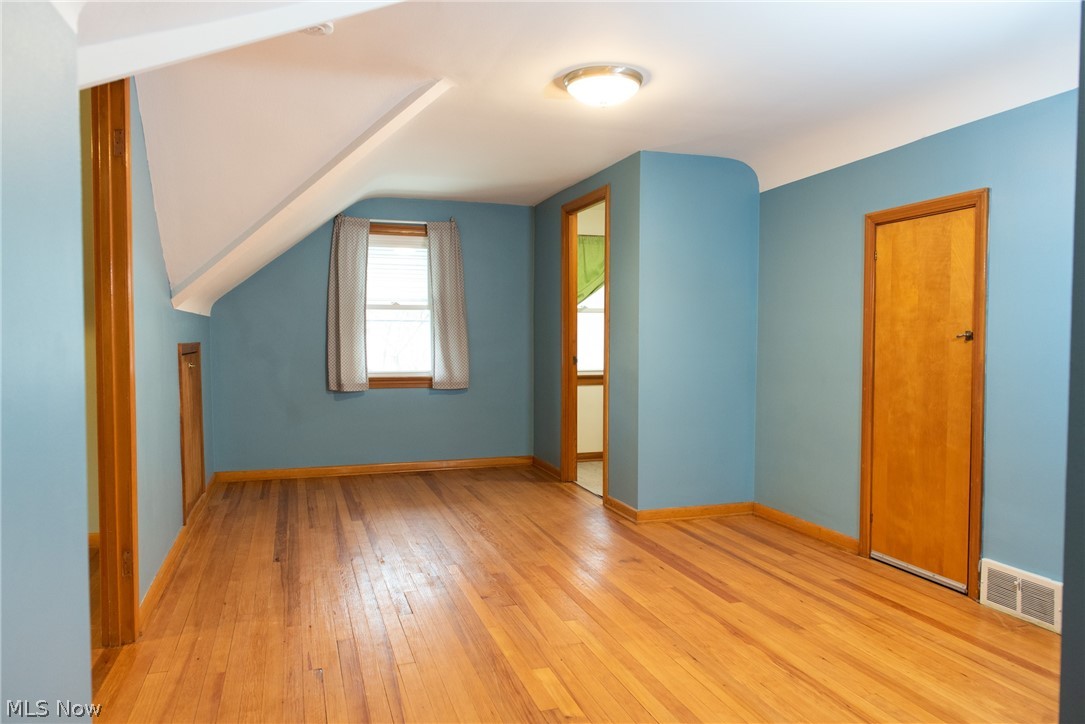 1604 Winchester Road Cleveland, OH 44124 - Photo 15 of 23 Gallery Image 15