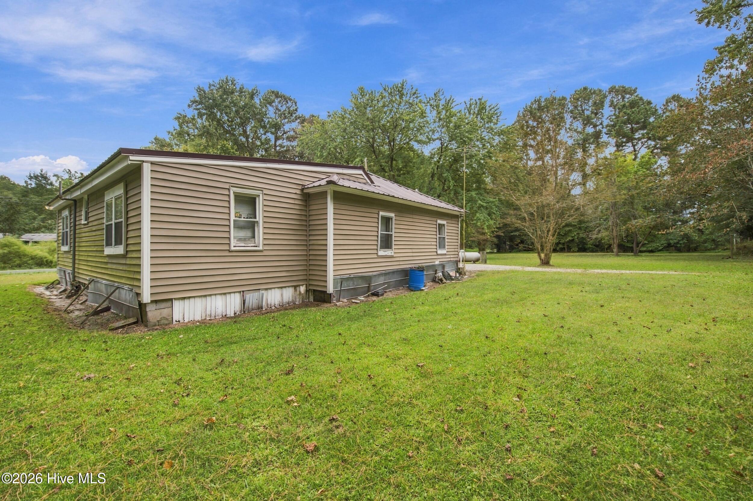 121 Happy Home Road Tyner, NC 27980 - Photo 7 of 36 j2rem_4198