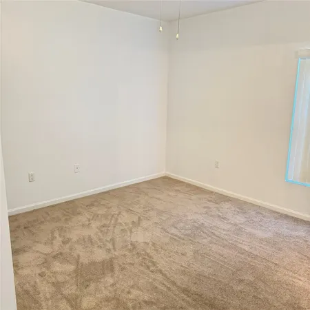 $1,800 | 5050 Fairways Circle, Unit E202, Vero Beach, FL 32967