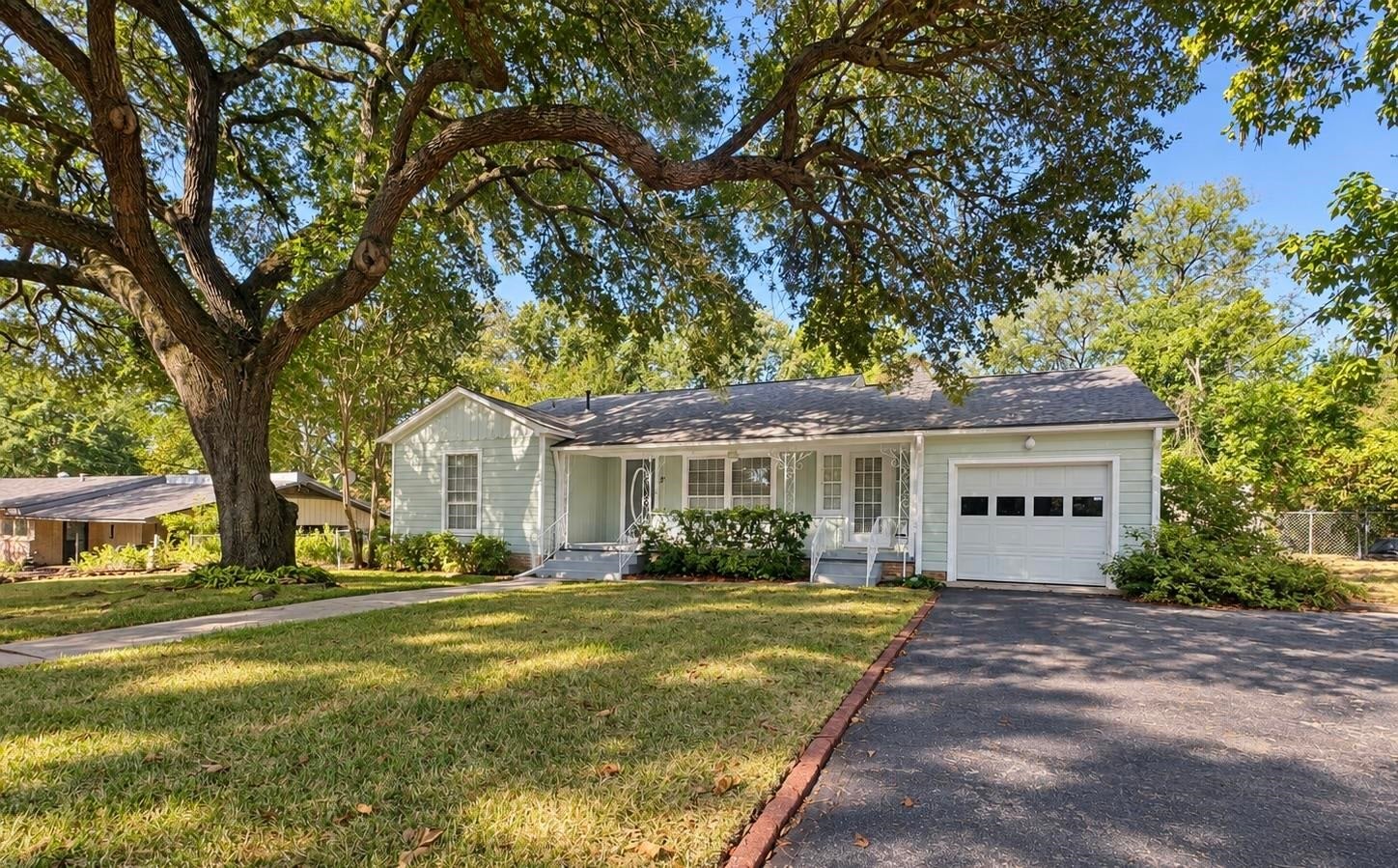 12 Rambling Road Longview, TX 75604 - Photo 10 of 18 Gallery Image 10