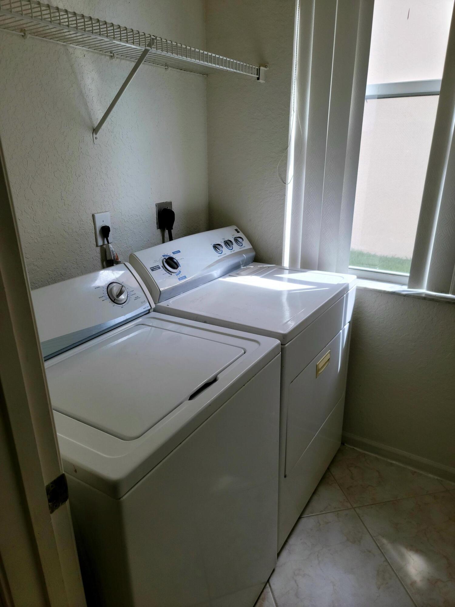 6767 Silver Ridge Lane Greenacres, FL 33413 - Photo 13 of 18 20230926_113107