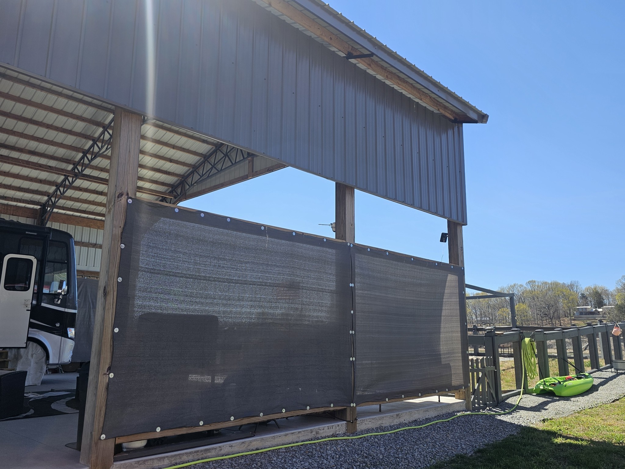 1803 Hardin Bottom River Road Clifton, TN 38425 - Photo 7 of 60 a view of balcony
