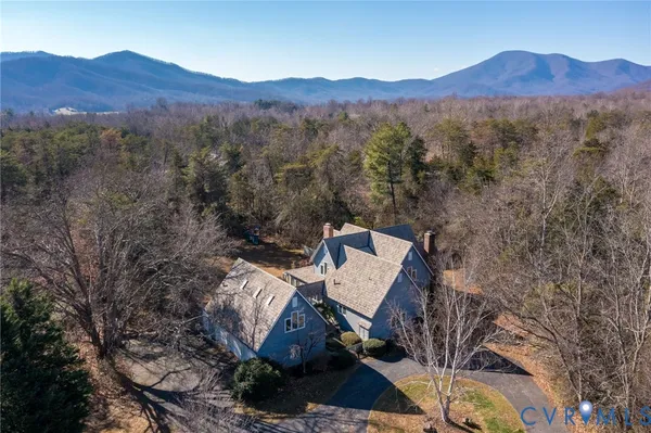 $899,000 | 112 Blue Chickory Lane, Nellysford, VA 22958