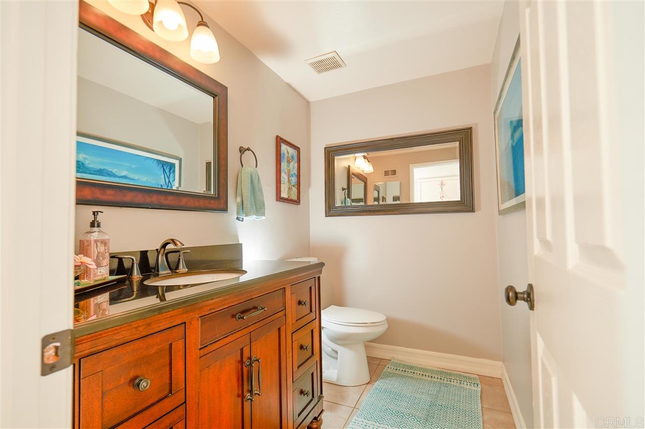 355 Chapalita Drive Encinitas, CA 92024 - Photo 16 of 22