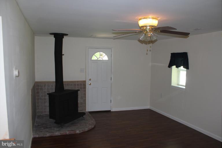 8489 New Cut Road Severn, MD 21144 - Photo 12 of 24 Interior (General)
